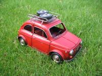 Plechové auto Plechové auto